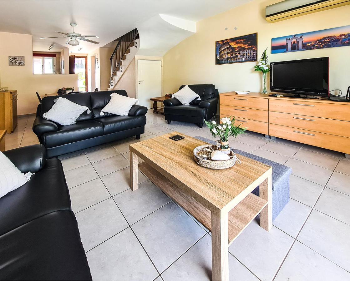 Serena Townhouse Peyia Exterior photo